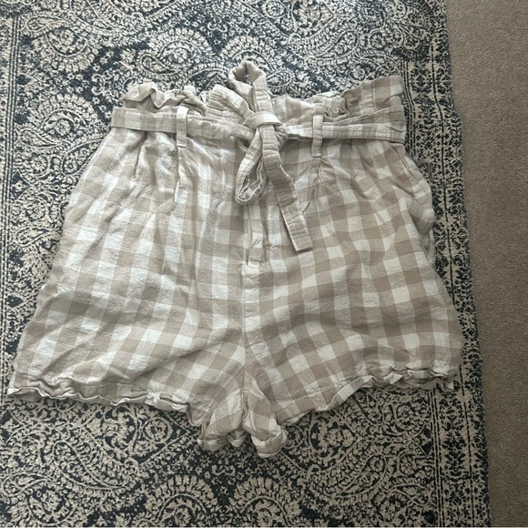 A New Day Shorts Nwt A New Day Linen Blend High-Waisted Paperbag Shorts - Picture 2 of 3